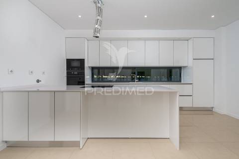 Moradia t5+1 em são francisco, alcochete