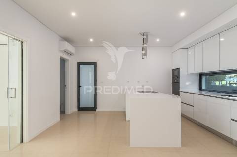 Moradia t5+1 em são francisco, alcochete