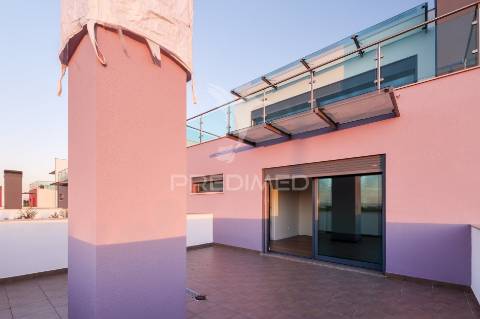 Moradia t5+1 em são francisco, alcochete