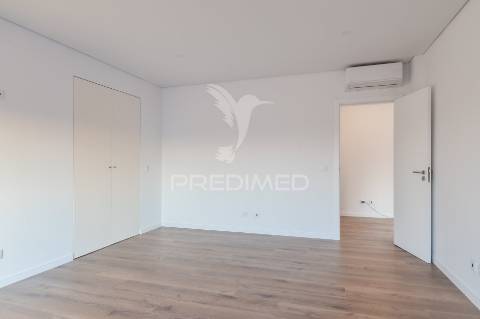 Moradia t5+1 em são francisco, alcochete
