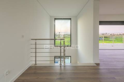 Moradia t5+1 em são francisco, alcochete