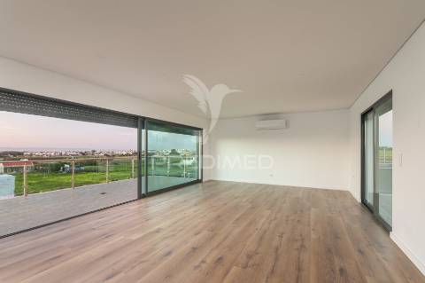 Moradia t5+1 em são francisco, alcochete