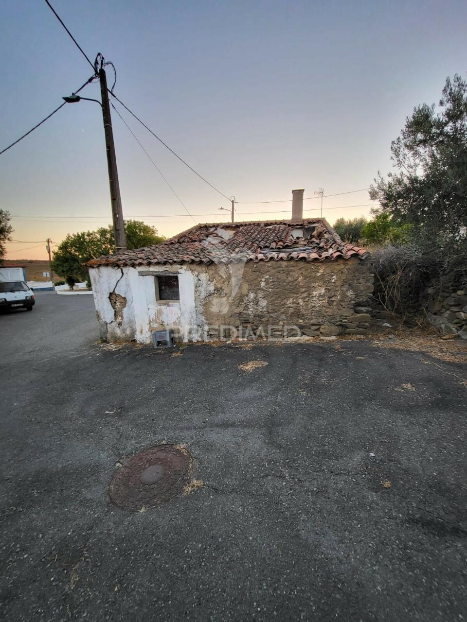 Moradia em monte dos gorazes- almodôvar