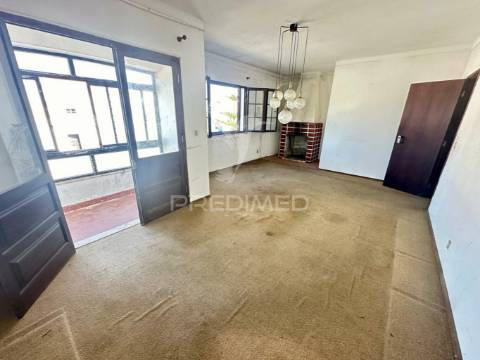 Moradia t6 para recuperar, vila nova de milfontes