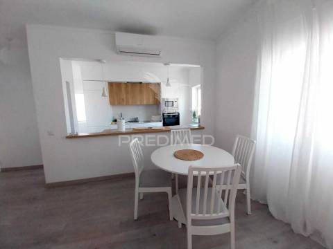 Apartamento t2 à venda na rua sidónio pais