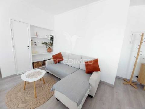Apartamento t2 à venda na rua sidónio pais