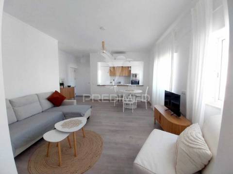 Apartamento t2 à venda na rua sidónio pais