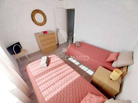 Apartamento t2 à venda na rua sidónio pais