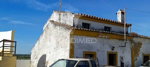 Casa antiga em montalvão, nisa