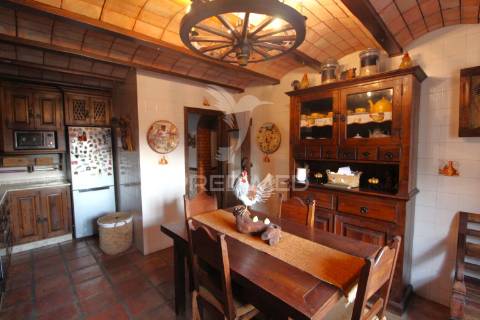 Moradia com lote de 680 m2 em alcochete