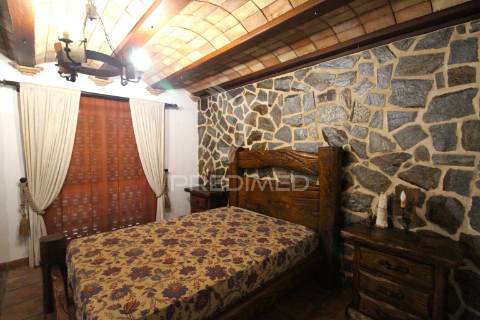Moradia com lote de 680 m2 em alcochete
