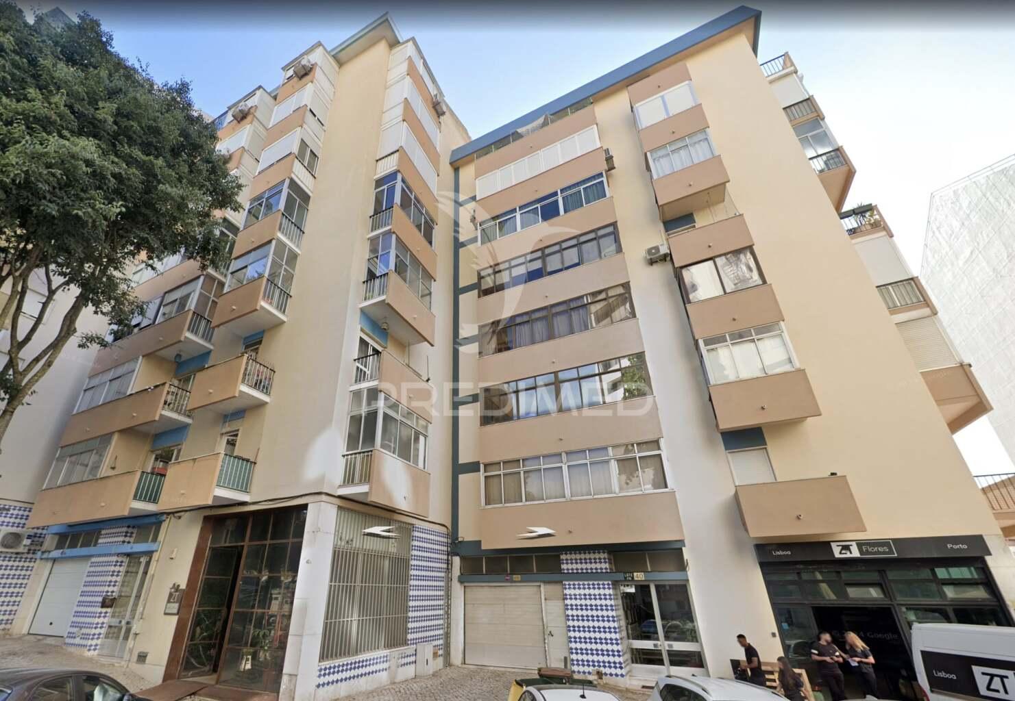 Apartamento t3 em benfica