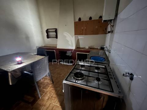 Moradia t2 na pacata aldeia da peroguarda,