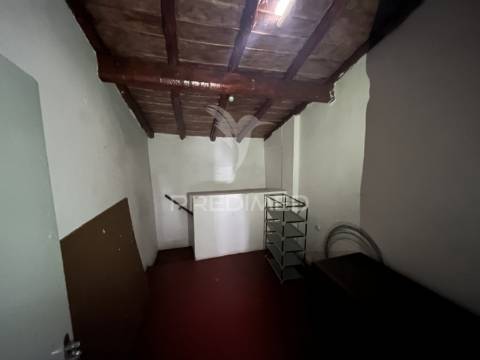 Moradia t2 na pacata aldeia da peroguarda,