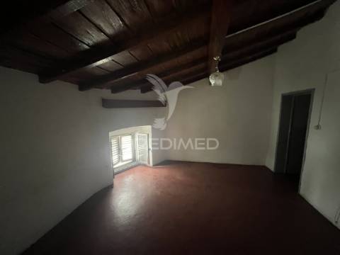 Moradia t2 na pacata aldeia da peroguarda,