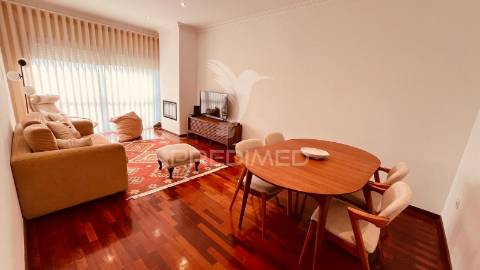 Apartamento t2 mobilado e equipado em leça da palmeira