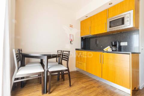 Apartamento t0 em frente à praia, com rentabilidade garantida