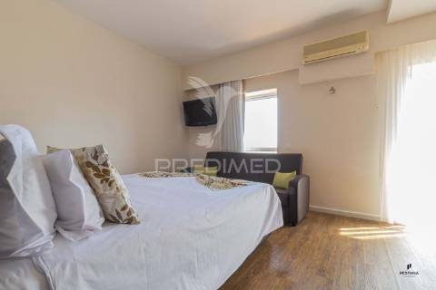 Apartamento t0 em frente à praia, com rentabilidade garantida