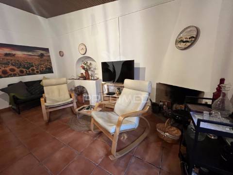 Moradia t1 pronta a habitar.