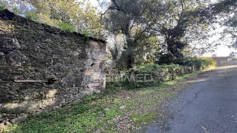 Casa rústica em ruína para recuperar  | terreno 600 m² | turiz, vila verde