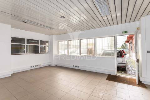Oficina auto/ armazém || amadora
