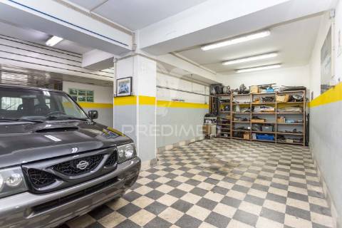 Oficina auto/ armazém || amadora