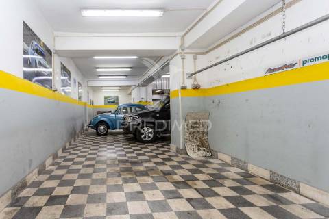 Oficina auto/ armazém || amadora