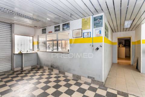 Oficina auto/ armazém || amadora