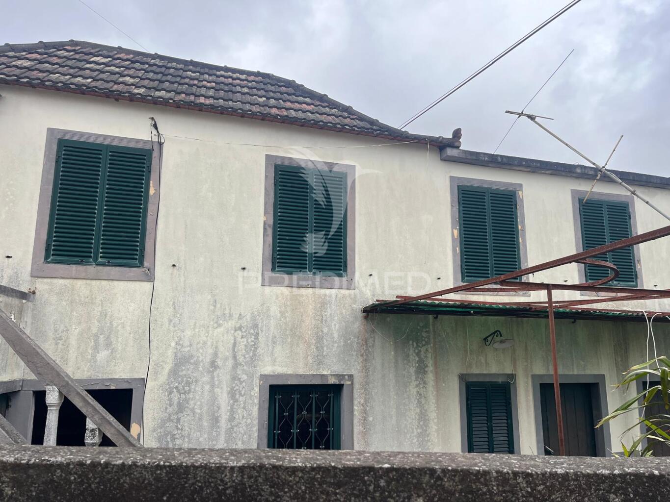 2 moradias na raposeira-calheta com 790m2 de terreno