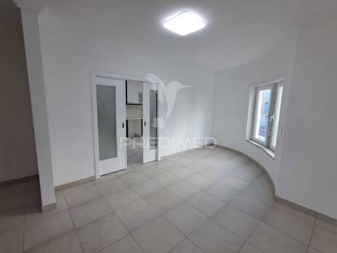 Moradia t3 + 1 com vista mar — ericeira