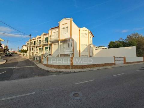 Moradia t3 + 1 com vista mar — ericeira