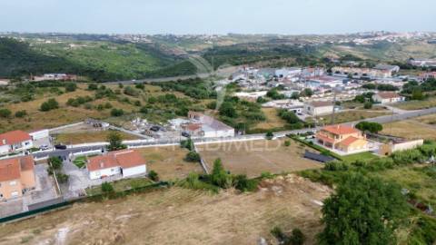 Terreno com projeto aprovado para moradia t4  próximo de sintra
