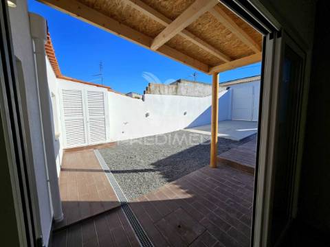 Moradia t3 renovada na cabeça gorda, beja