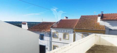 Palacete em montalvão