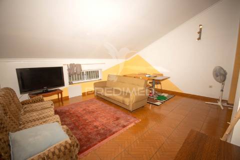 Apartamento t3 em vila nova de foz côa