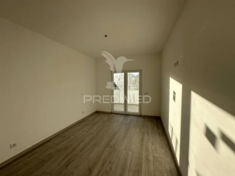 Apartamento novo em construção