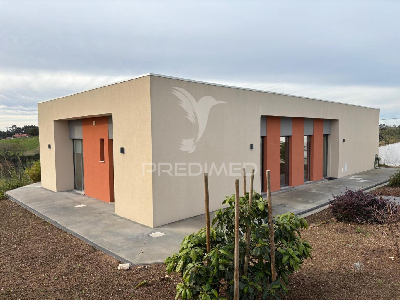 Moradia t4 + t2 perto de caldas da rainha