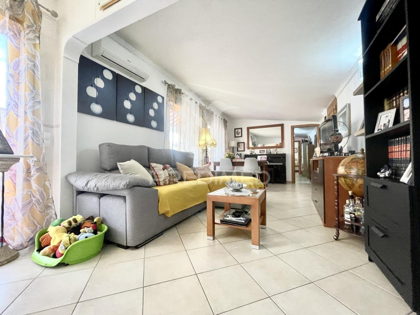 Apartamento t3 em vila real de santo antónio