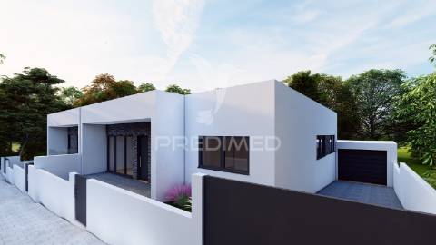 Moradia t3 térrea em charneca de caparica e sobreda