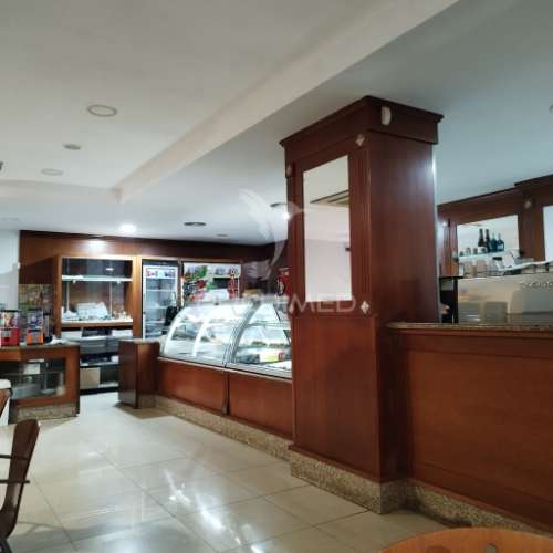 Padaria pastelaria fabrico próprio para trespasse em aveiro