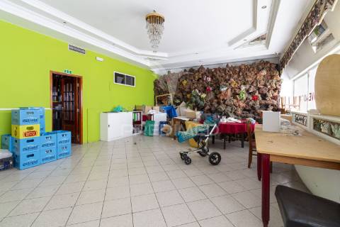 Restaurante totalmente equipado 395.000 € - cacilhas - almada