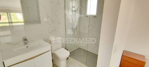 Moradia t3 com piscina calheta