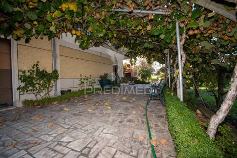 Moradia t5 em belmonte gare com mais de 6500m2 de terreno
