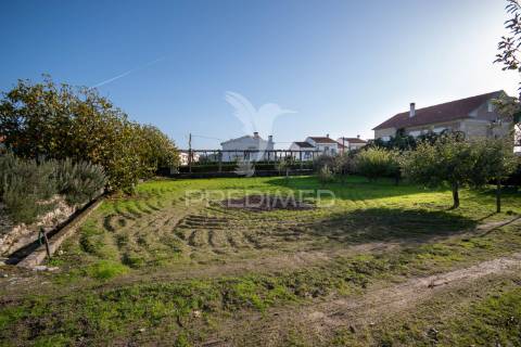 Moradia t5 em belmonte gare com mais de 6500m2 de terreno