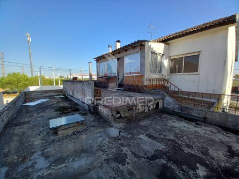 Moradia t2 alcochete