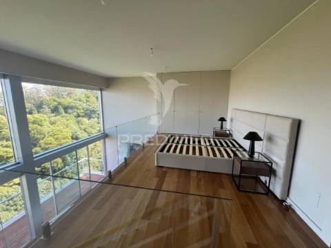 Apartamento t0 com vistas fantásticas