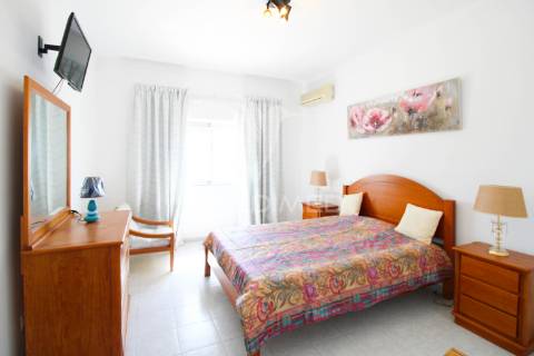 Apartamento t3+1  no chelote, faro