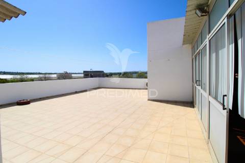 Apartamento t3+1  no chelote, faro
