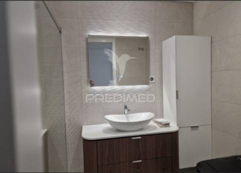 Apartamento t3 + apartamento t2 implex nas varandas do desembargador.