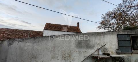 Armazem e casa para venda